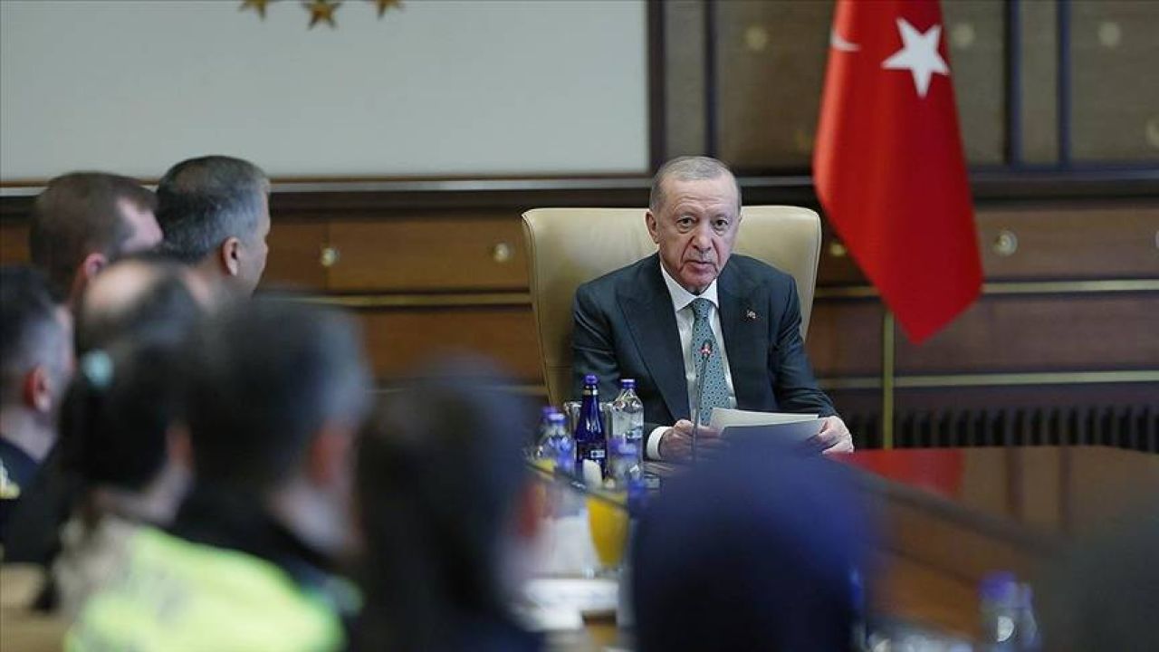 Erdoğan: Emniyetimiz Sokaklardaki Eşkıyalığa İzin Vermedi