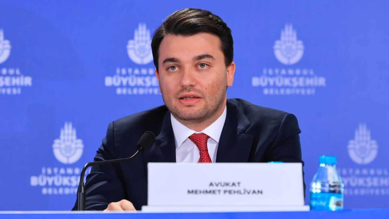 Müvekkili Tutuklandı, Kendisi Serbest Kaldı, Avukatı Sevk Edildi: Avukat Pehlivan'dan Savunmaya Destek Çağrısı
