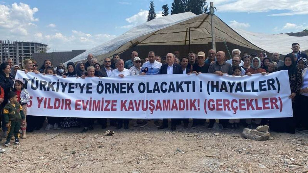 15 Yıllık Kentsel Dönüşüm Bekleyişi Çadır Nöbetine Döndü
