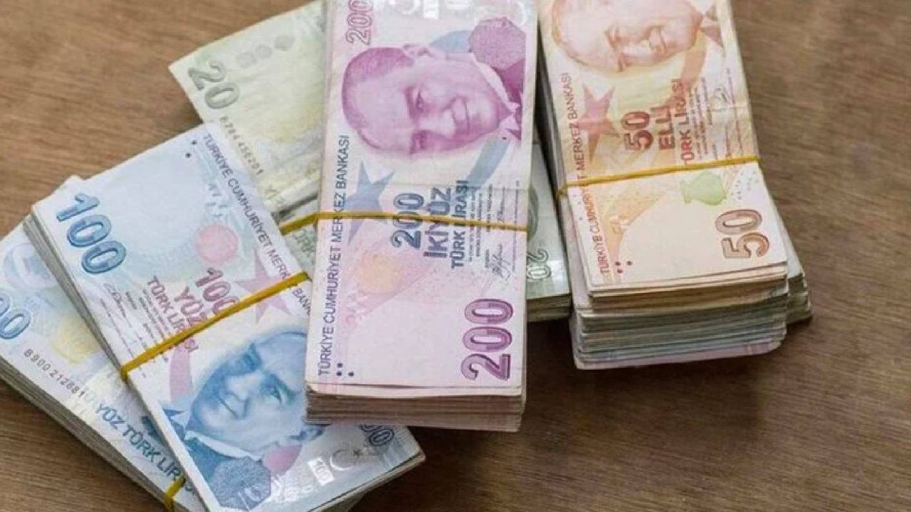 Commerzbank: TCMB'nin Faiz Artırımı Lirayı Kurtarmaya Yetmedi
