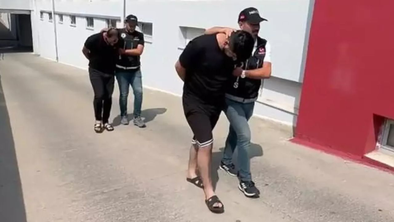 Adana'da Berber Dükkanında Uyuşturucu Ticareti İddiasıyla 3 Sanığa Dava
