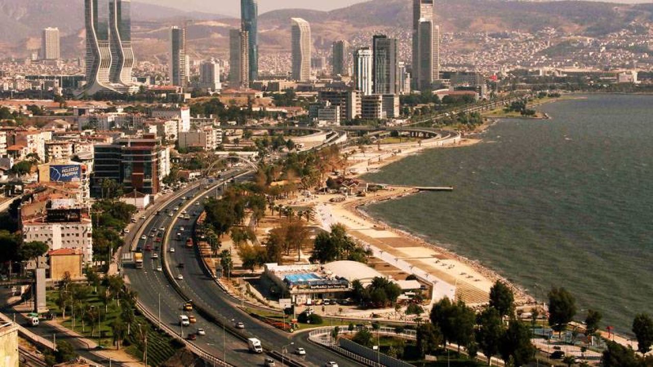 İzmir'de Kiralar Durdurulamıyor: Yıllık Artış Yüzde 47,8
