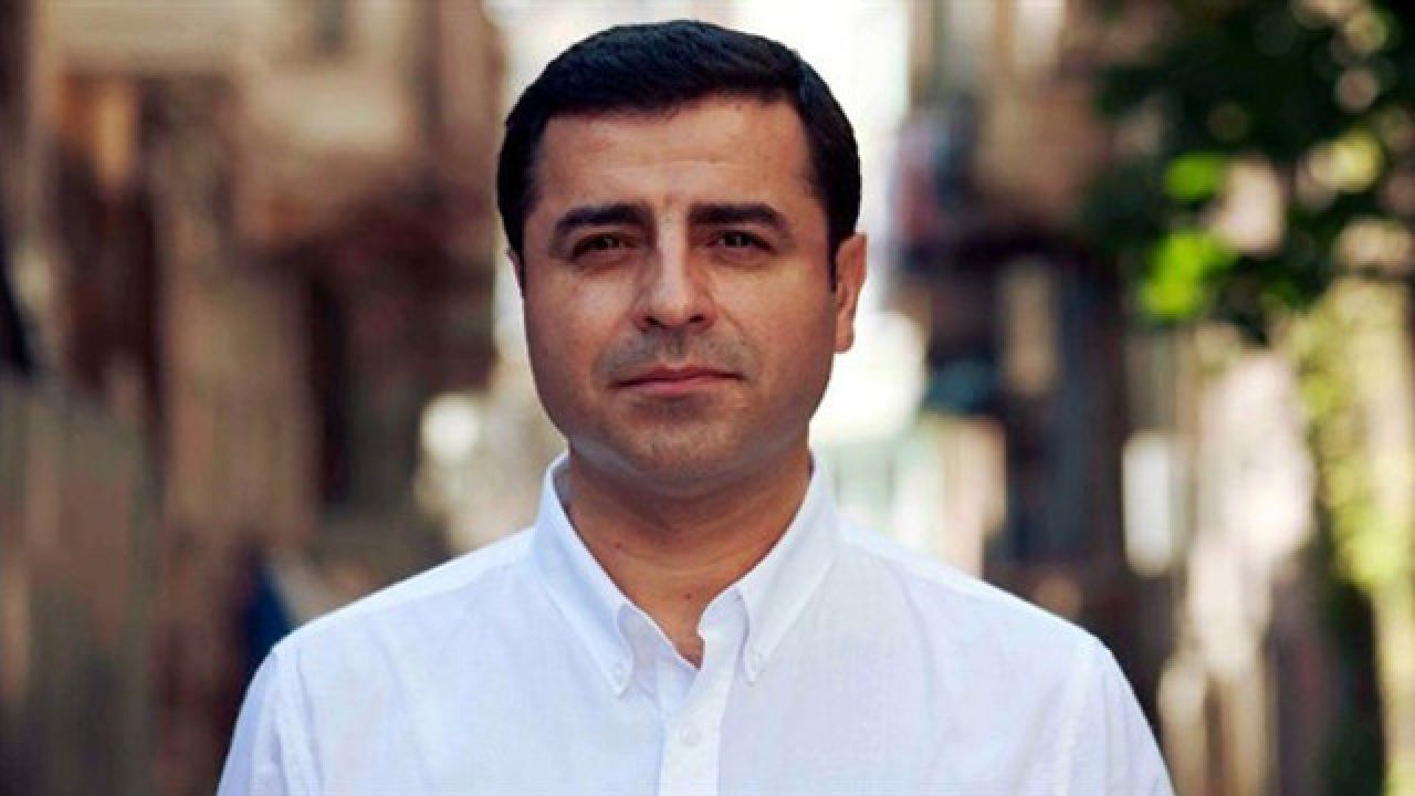 Demirtaş'tan 1 Mayıs Mesajı: Sömürü Düzeni Yıkılana Dek Direneceğiz
