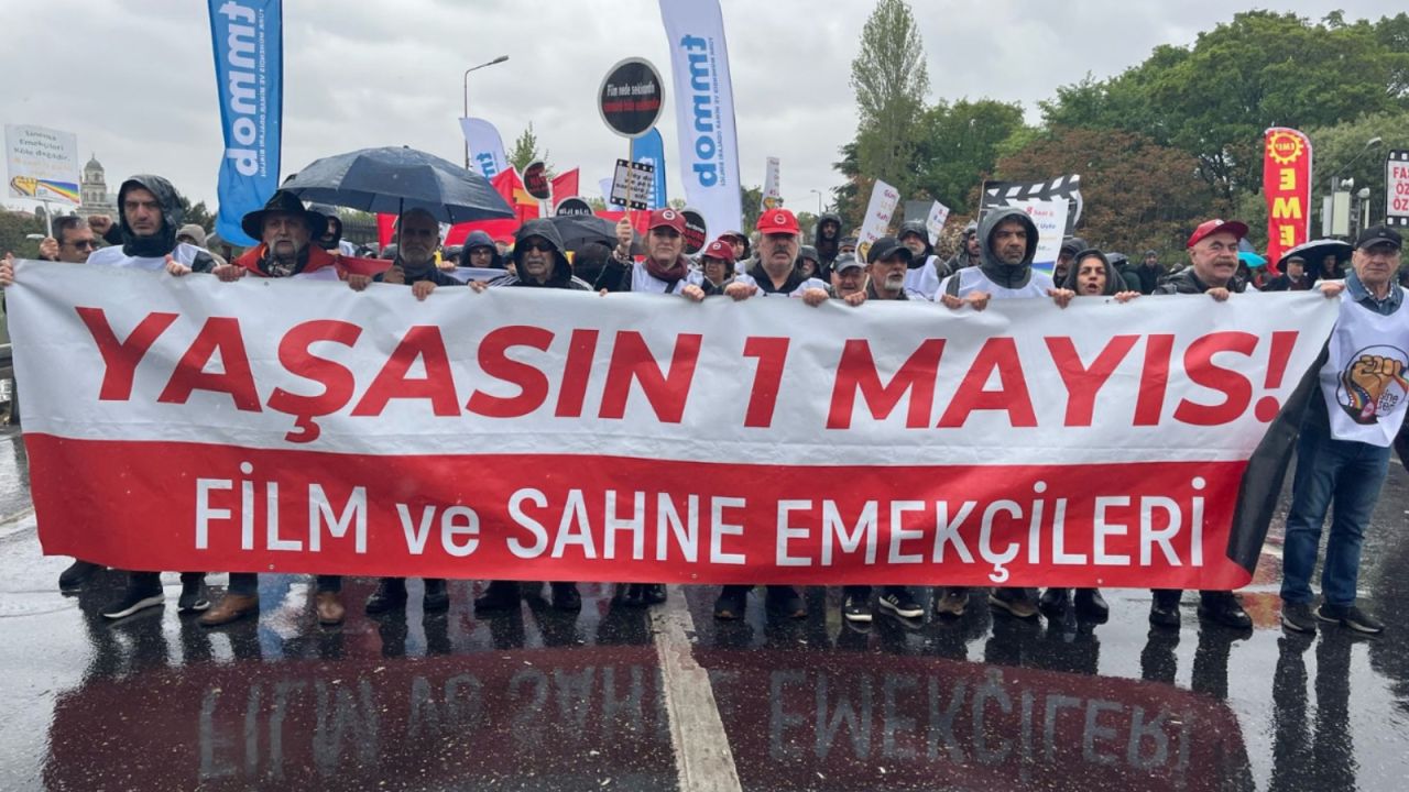Sinema Emekçileri ve Sanatçılar Meydanlardan Seslendi: "Susmuyoruz!"
