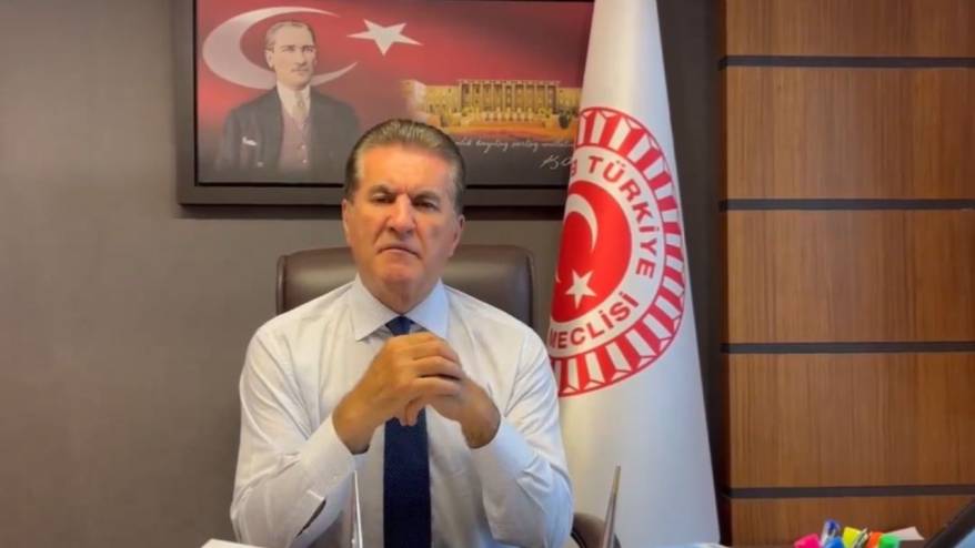 Selvi'den Mustafa Sarıgül yorumu: Bir el devreye girdi, mıntıka temizliğine başladı