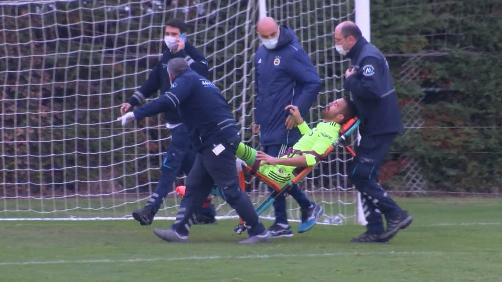 Fenerbahçe'de korkutan sakatlık. Harun Tekin'in son durumuyla ilgili bilgi geldi..