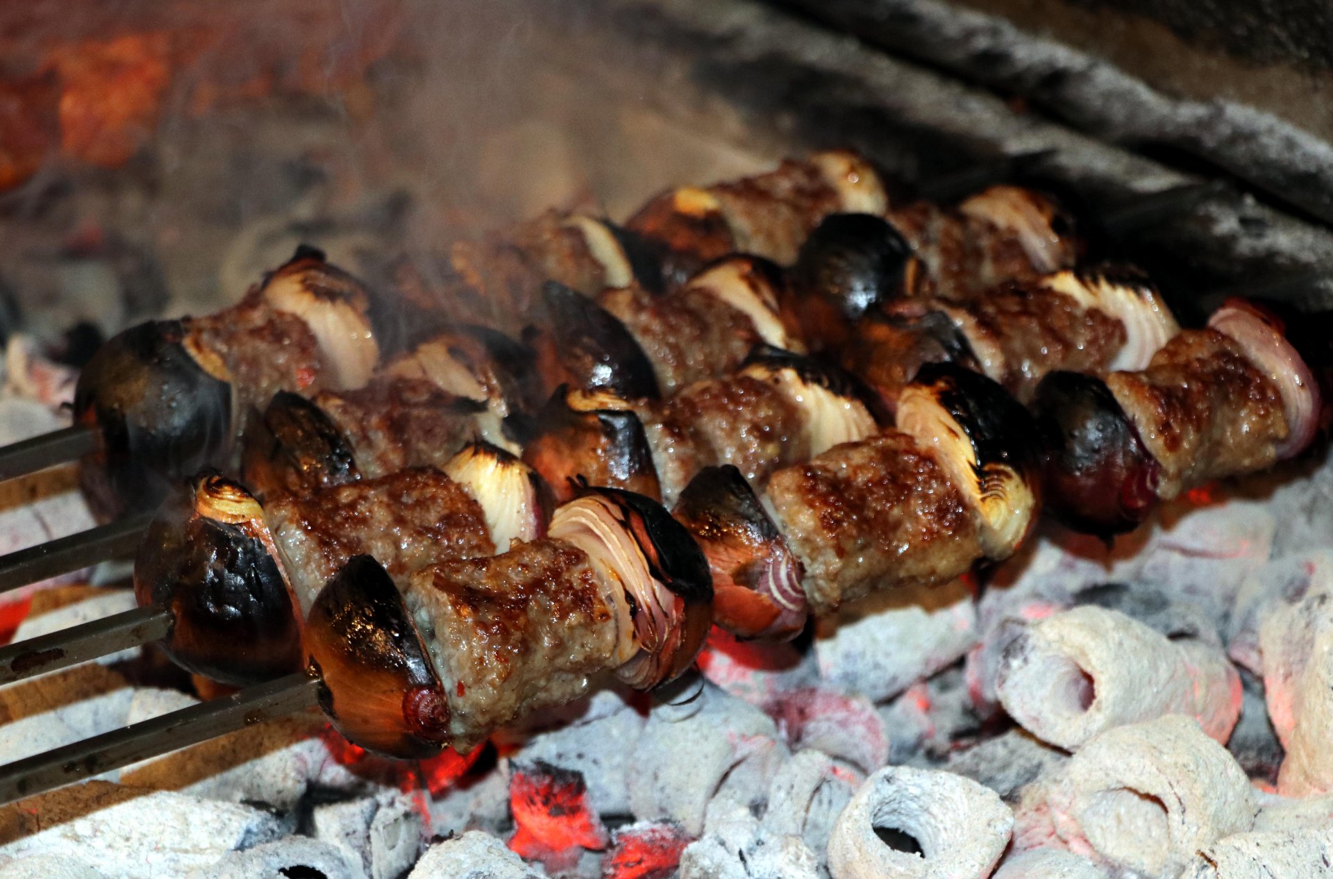 GAZİANTEP'in meşhur soğan kebabı