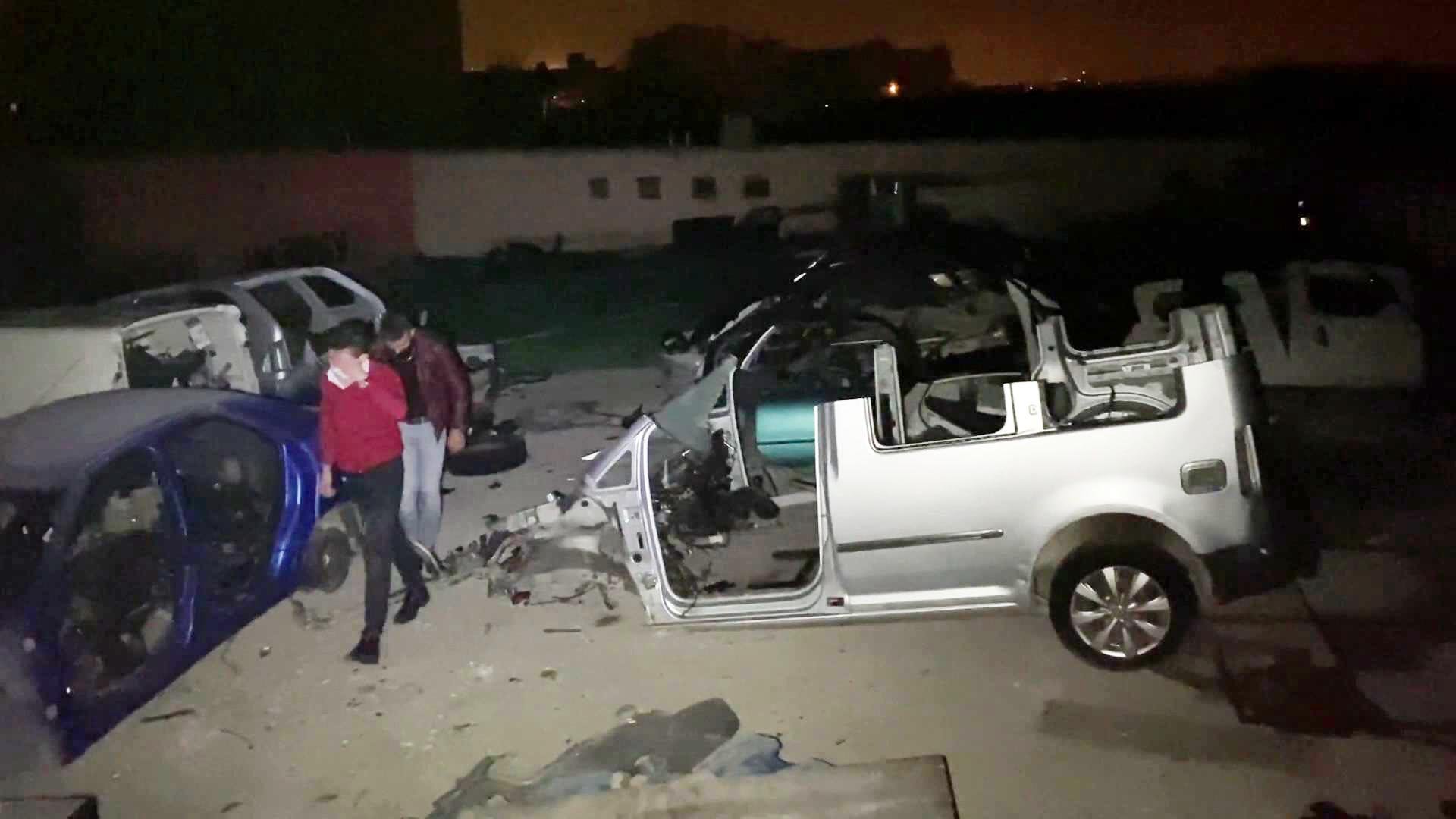 Konya’da Suriyelinin işlettiği pavyonda eğlence kaçakları çatıda yakalandı