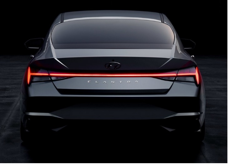 hyundai-elantra-2021.jpg