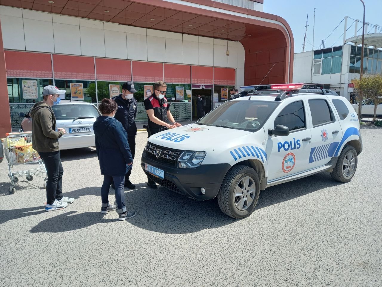 Markete sakın aracınızla gitmeyin, 3 kuruşluk alışveriş için binlerce lira ceza ödemeyin