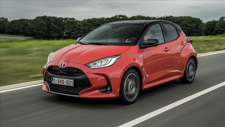 toyota-yaris.jpg