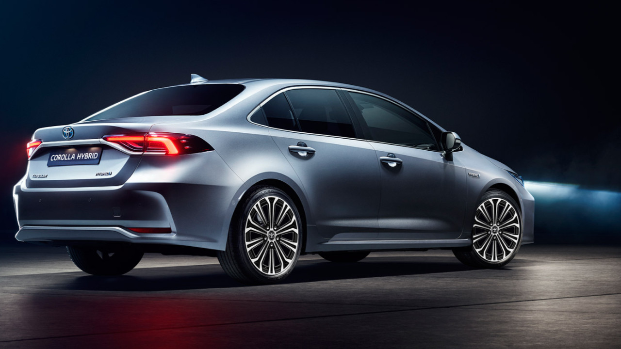 toyota-corolla-sedan-2019-gallery-1-x5qw-cover.jpg
