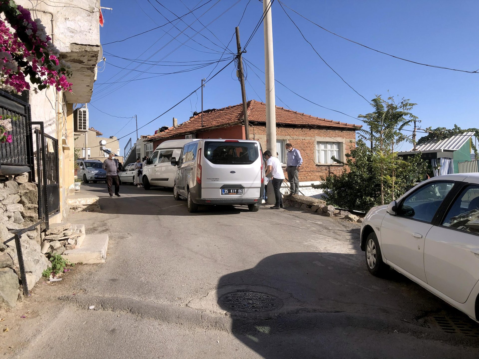 İzmir’de dehşete düşüren olay! Annesini acımadan öldürdü!