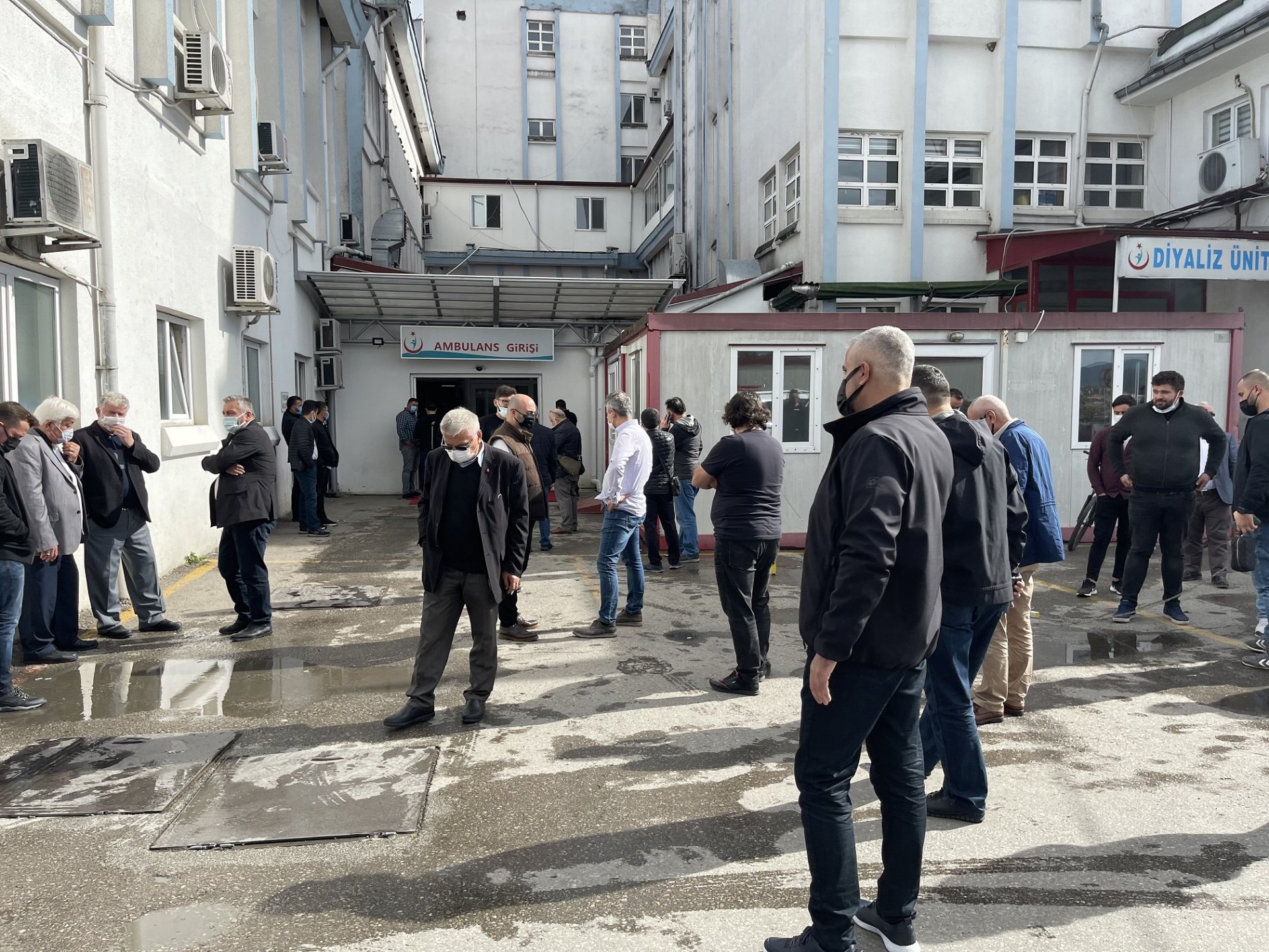 Saadet Partisi'nde şok ölüm! Saadet Partili başkan, başına silahı dayayıp ateşledi