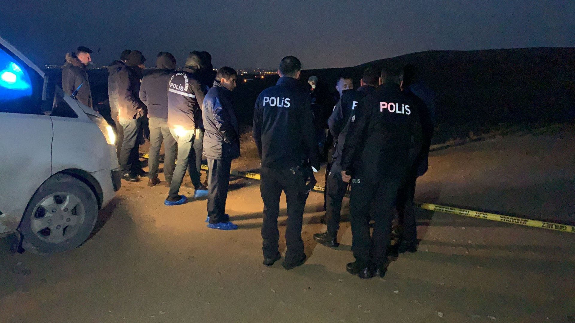 Konya’da arazide erkek cesedi bulundu