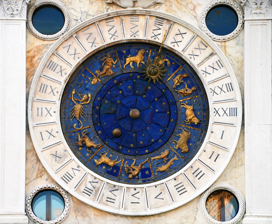 astrology-2792352-960-720.jpg