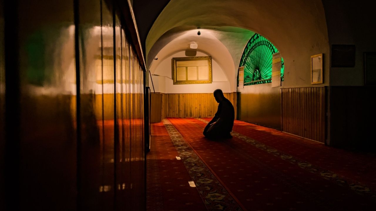 namaz-001.jpg